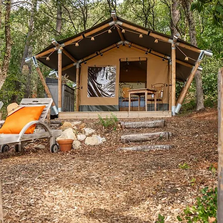 Lyxtält La Lisiere - Sejour Insolite En Pleine Nature - Vue Prairie - Literie De Gamme - Sdb Exterieure Avec Eau Chaude - Terrasse Couverte - 7min Du Lude Et Son Chateau - Ideal Couples Et Randonneurs