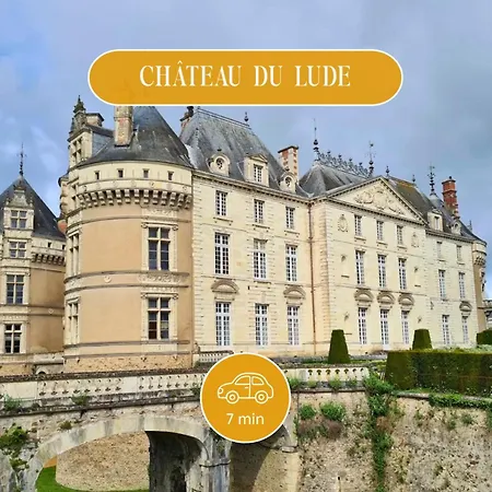 Lyxtält La Lisiere - Sejour Insolite En Pleine Nature - Vue Prairie - Literie De Gamme - Sdb Exterieure Avec Eau Chaude - Terrasse Couverte - 7min Du Lude Et Son Chateau - Ideal Couples Et Randonneurs La Chapelle-aux-Choux